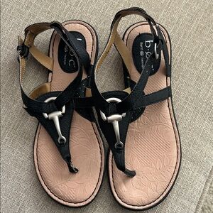 b.o.c. Black and Tan Women's Sandals
